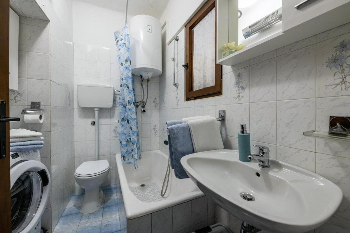 Marina Plomin In Plomin - Haus Fuer 6 Personen Villa Exteriör bild